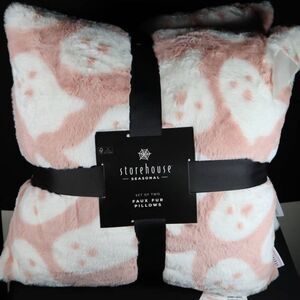 Storehouse Pink Ghost Pillows